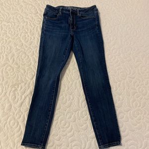 American eagle highwaisted 6 SHORT skinny jeans